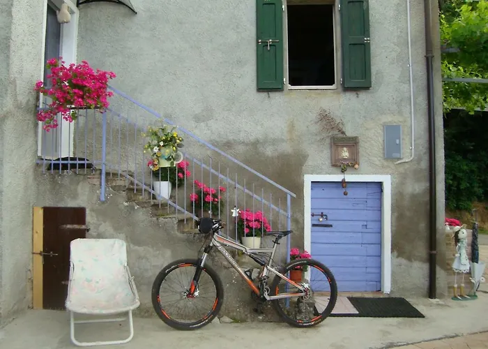 San Nicola לינה וארוחת בוקר Medesano